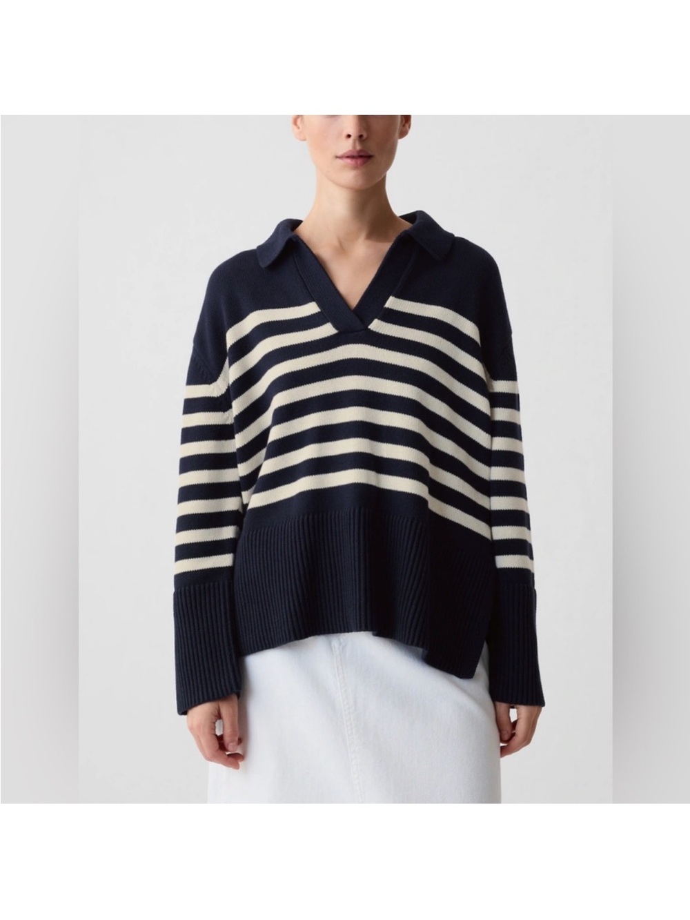 Gap 24/7 split hem polo sweater